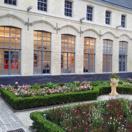 L'Hermitage Gantois, Autograph Collection Lille Exterior foto The gardens of the museum