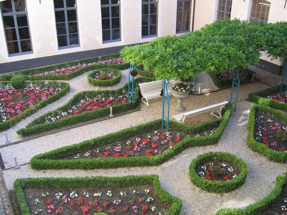 L'Hermitage Gantois, Autograph Collection Lille Exterior foto The garden of the Hôtel de Ligne